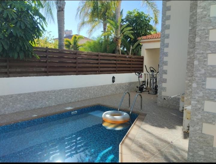 Villa Heaven With Private Pool & Sea View Vilă
